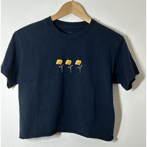 J Galt Shirt Womens One Size Flower Embroidered Crop Top Made USA Tee
